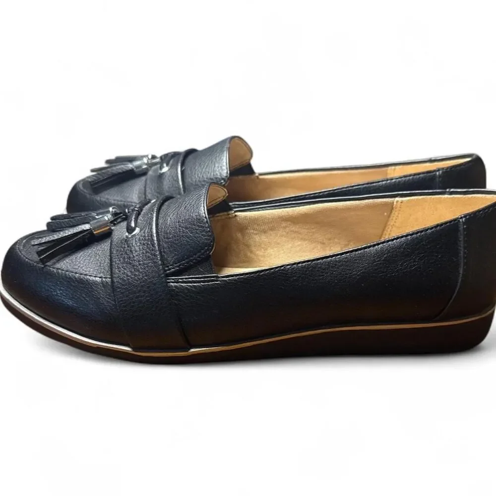 Lifestride Zee Tassle Women's Black Loafers Flats Comfort Walking